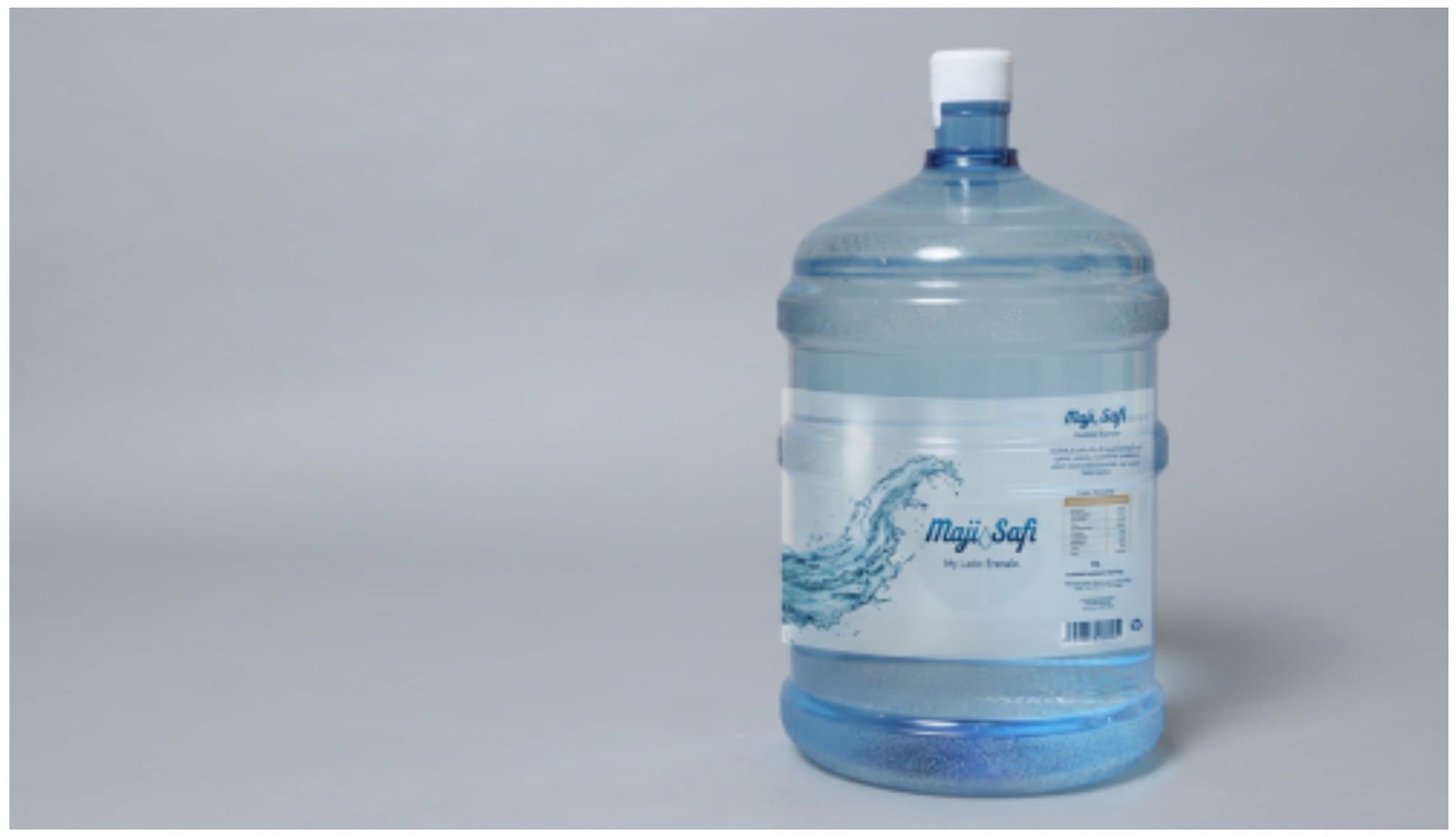 The Maji Safi 20L jug with its label